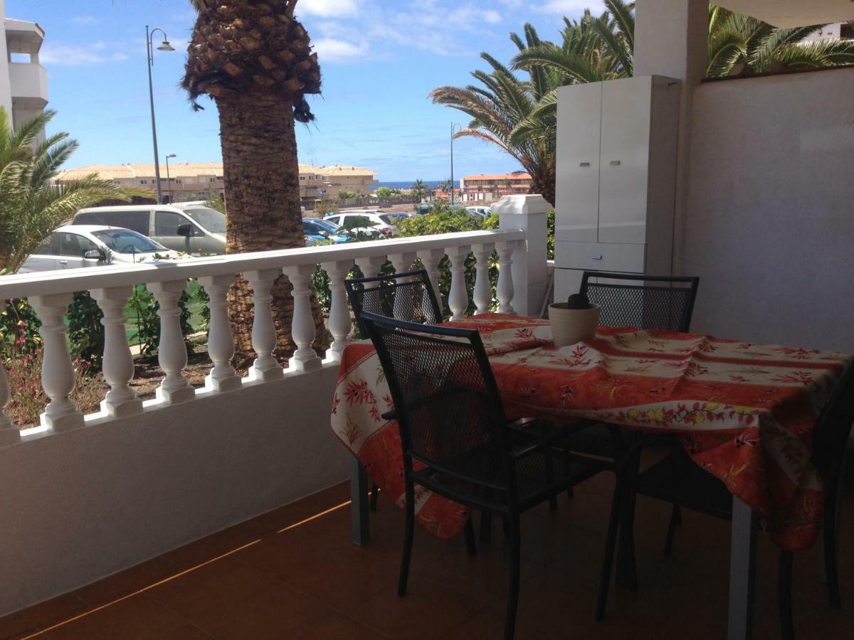 Apartamento La Palmera Amarilla Golf Сан Мигел де Абона Екстериор снимка